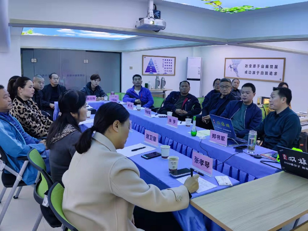 襄陽(yáng)又將有一場(chǎng)盛大賽事！“雙雄醉杯”2021年襄陽(yáng)市羽毛球聯(lián)賽暨“我要上省運(yùn)”選拔賽即將開(kāi)賽！