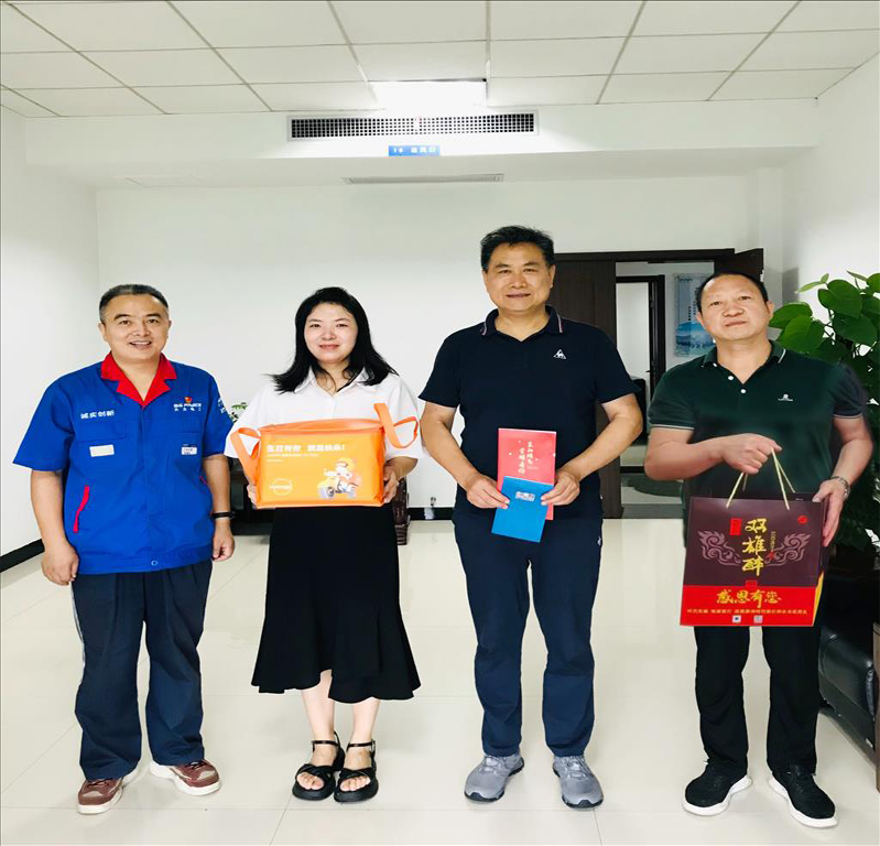 【雙雄醉贊助襄陽企業(yè)家暖心工程系列報道】企業(yè)家余志金、鄧小紅、孫光忠、趙樂成等收到暖心生日祝福