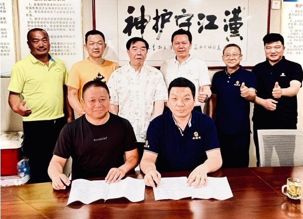 助力襄陽(yáng)全民健身事業(yè)，石花雙雄醉冠名襄陽(yáng)兩項(xiàng)游泳活動(dòng)