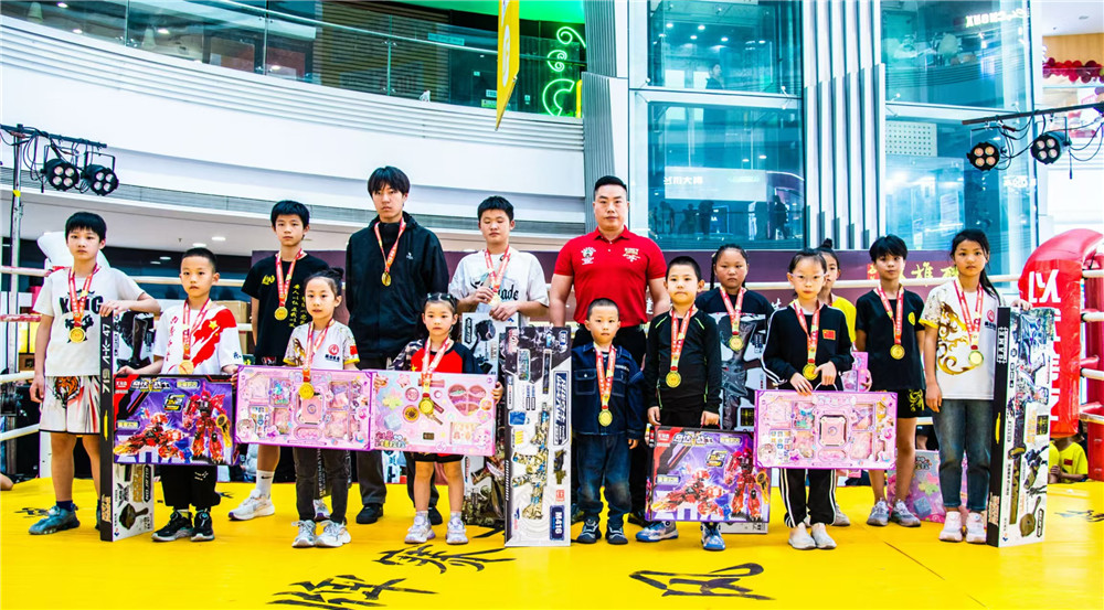 激情燃燒的力量，2024襄陽(yáng)市石花雙雄醉杯散打搏擊比賽圓滿落幕