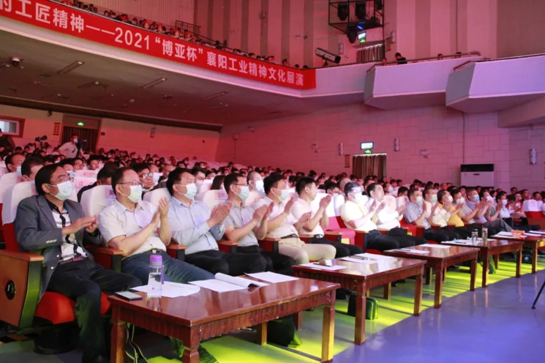 一首詩(shī)賦驚艷全城，李白、孟浩然穿越《雙雄醉賦》！